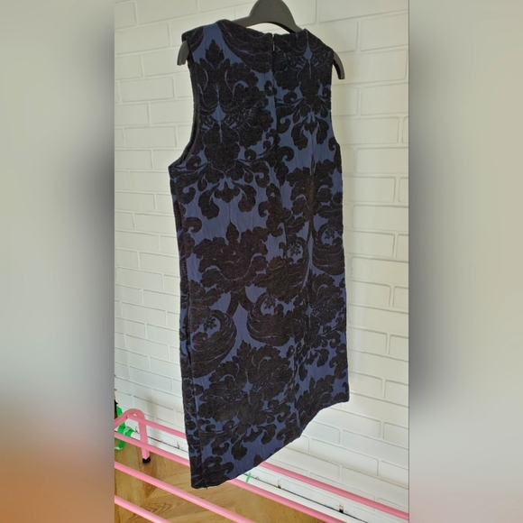 Jacquard Sleeveless Dress with Pockets - Picture 2 of 2